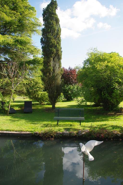 Fontenille-Saint-Martin-d'Entraigues Moulin De Coupignyヴィラ 部屋 写真
